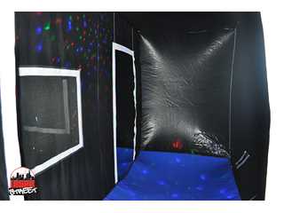 Laser Game LaserStreet - Nouveau labyrinthe gonflable LaserStreet, Pontault Combault - Photo N°13